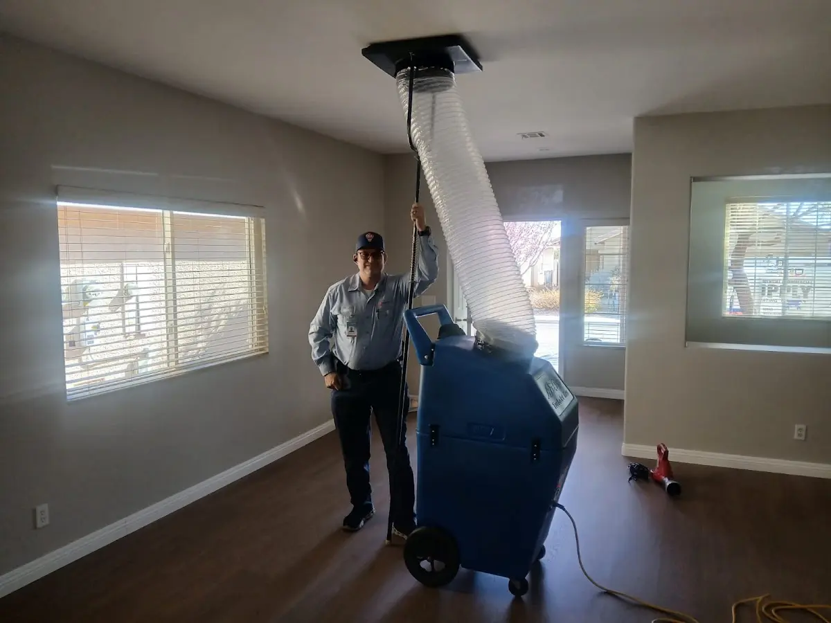 Professional AC Repair work inside a Malibu home